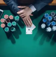 Poker Tournament Strategy: Expert Tips to Improve Performance