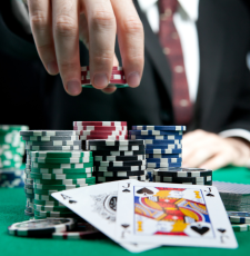 How to become a professional poker player in one year?